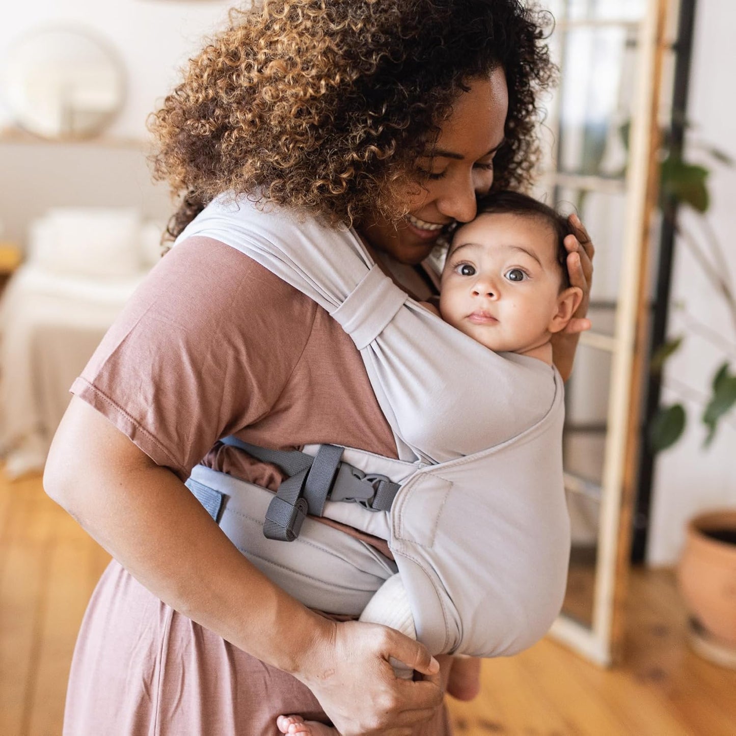 Pre-Wrapped Baby Carrier with Buckles - Easy On/Off Infant Sling for 0-18 Months, Soft & Stretchy